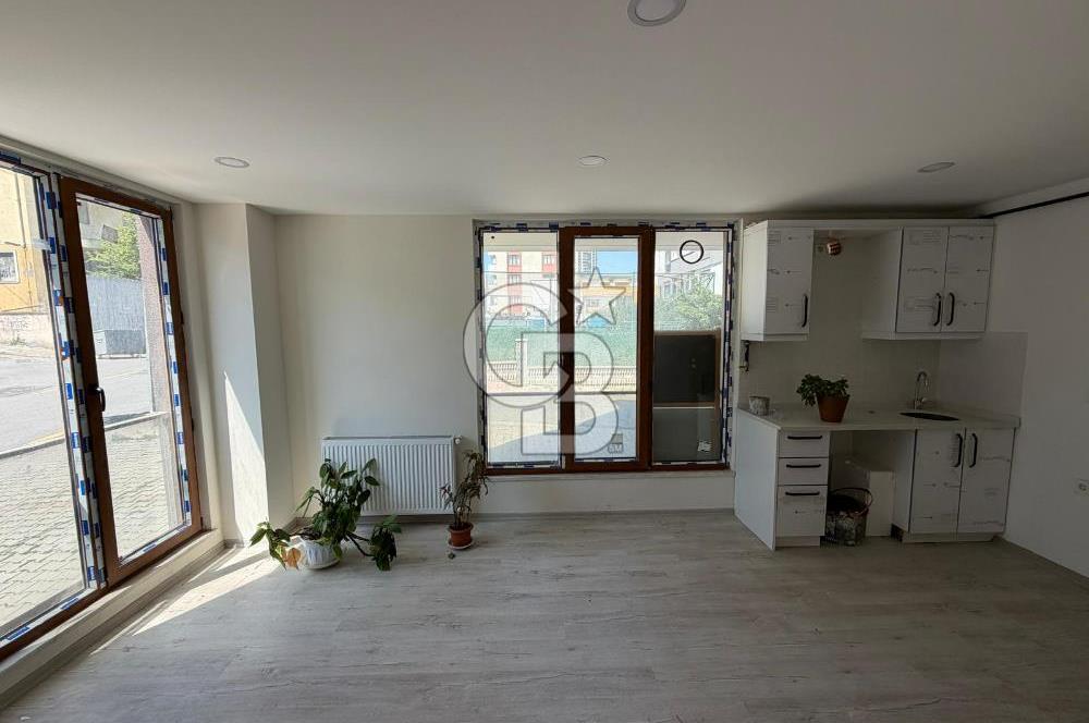 Aşağıdudullu Mahallesi Satılık 2+1 Ters Dubleks Daire