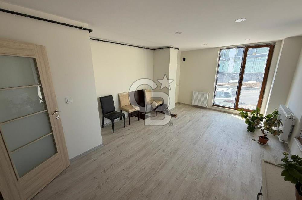 Aşağıdudullu Mahallesi Satılık 2+1 Ters Dubleks Daire