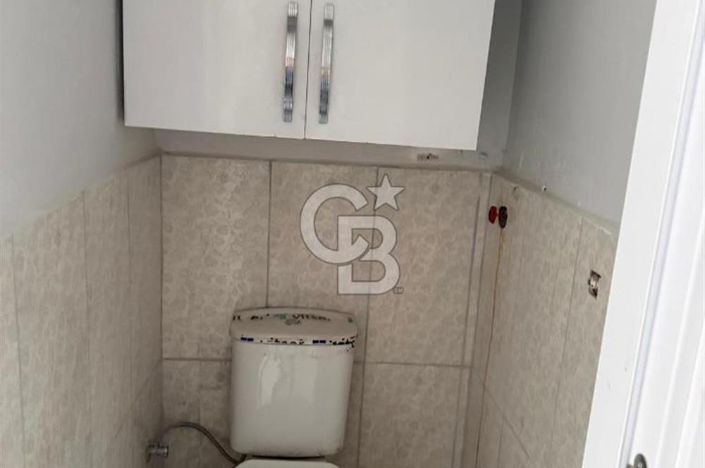 İzmir Güzelyalı'nın merkezinde Tamamı Yenilenmiş 3+1 Daire