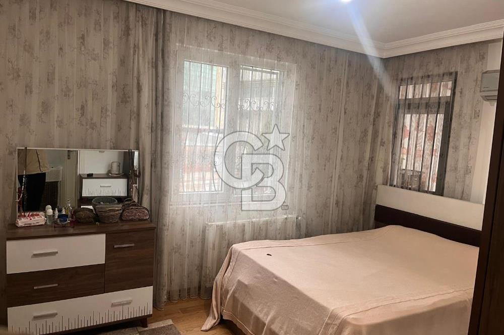 Dutlubahçe de eşyalı kiralık 2+1 katta daire