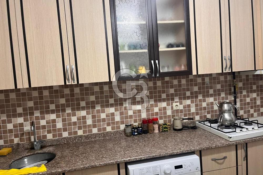 Dutlubahçe de eşyalı kiralık 2+1 katta daire