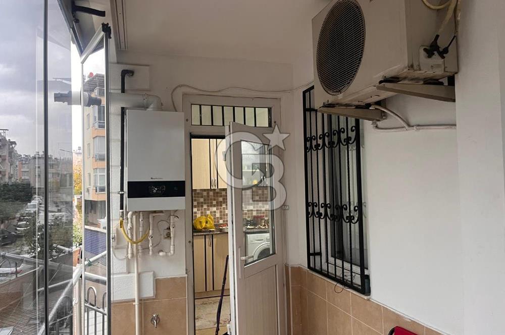 Dutlubahçe de eşyalı kiralık 2+1 katta daire