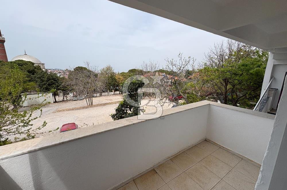 URLA SANAT SOKAĞINA YAKIN 2+1/1+1 KİRALIK TADİLATLI DAİRELER