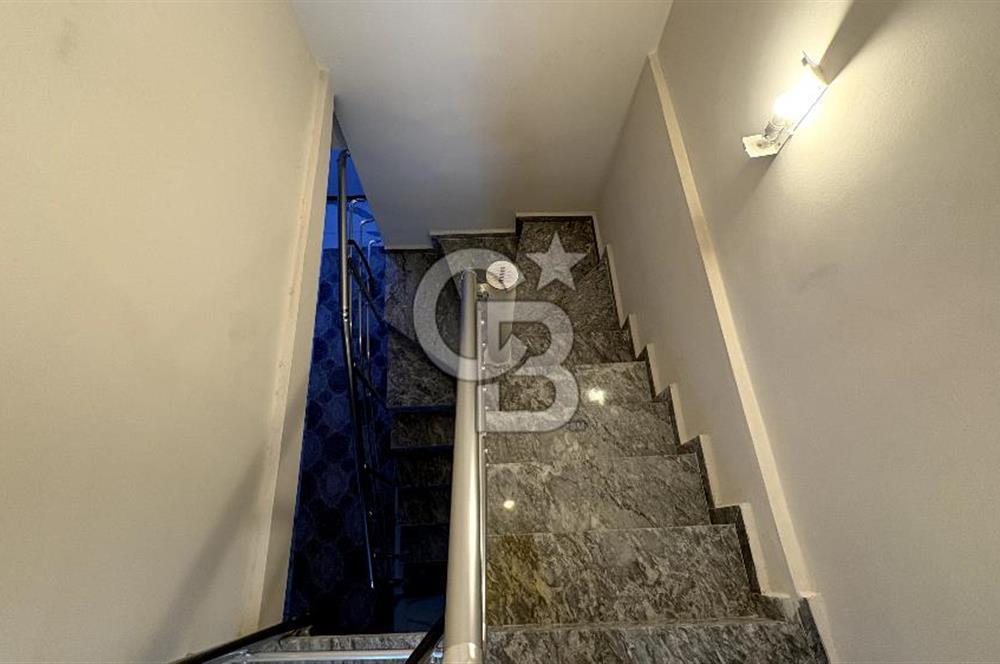 şemikler cadde üzerinde geniş ve kullanışlı 3,5+1 satılık dubleks teraslı daire