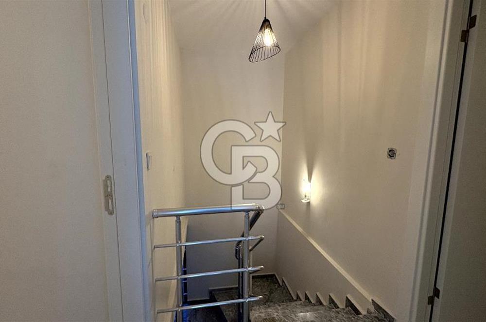 şemikler cadde üzerinde geniş ve kullanışlı 3,5+1 satılık dubleks teraslı daire