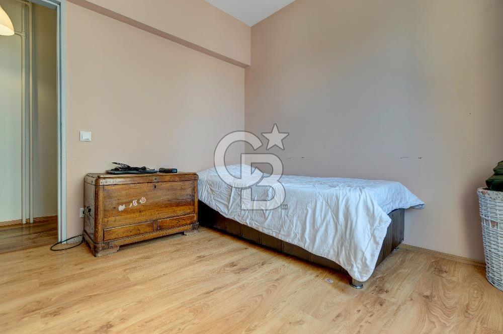 İstanbul’un İçinde Koru Keyfinde Eston Çamlı Evler Sitesi'nde 3+1 Satılık Daire!