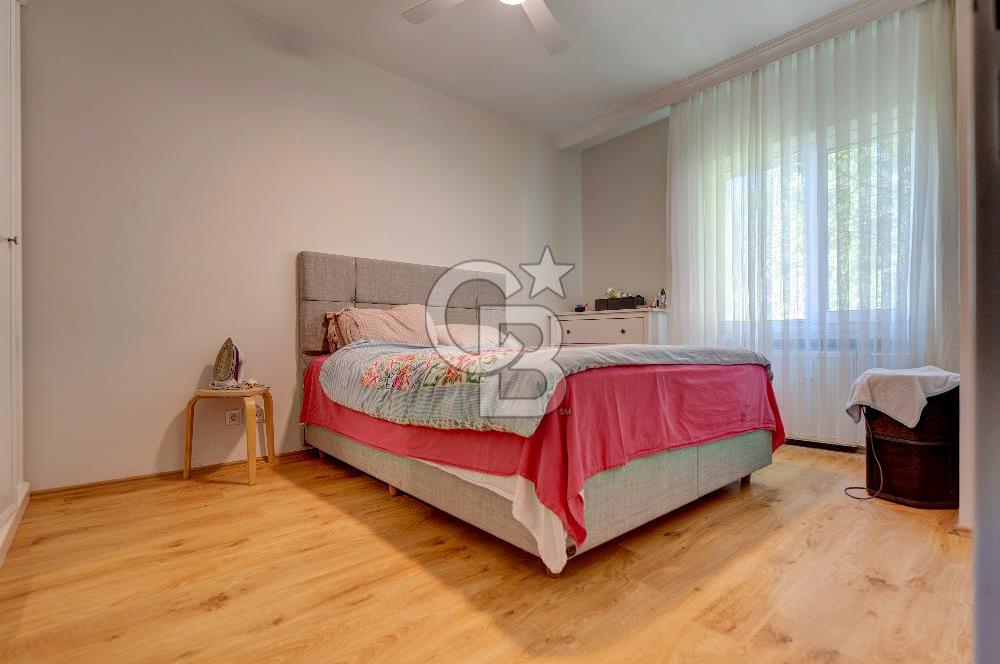 İstanbul’un İçinde Koru Keyfinde Eston Çamlı Evler Sitesi'nde 3+1 Satılık Daire!