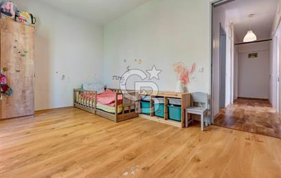 İstanbul’un İçinde Koru Keyfinde Eston Çamlı Evler Sitesi'nde 3+1 Satılık Daire!