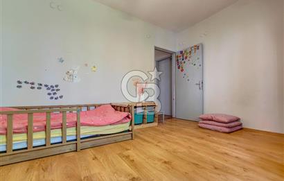 İstanbul’un İçinde Koru Keyfinde Eston Çamlı Evler Sitesi'nde 3+1 Satılık Daire!