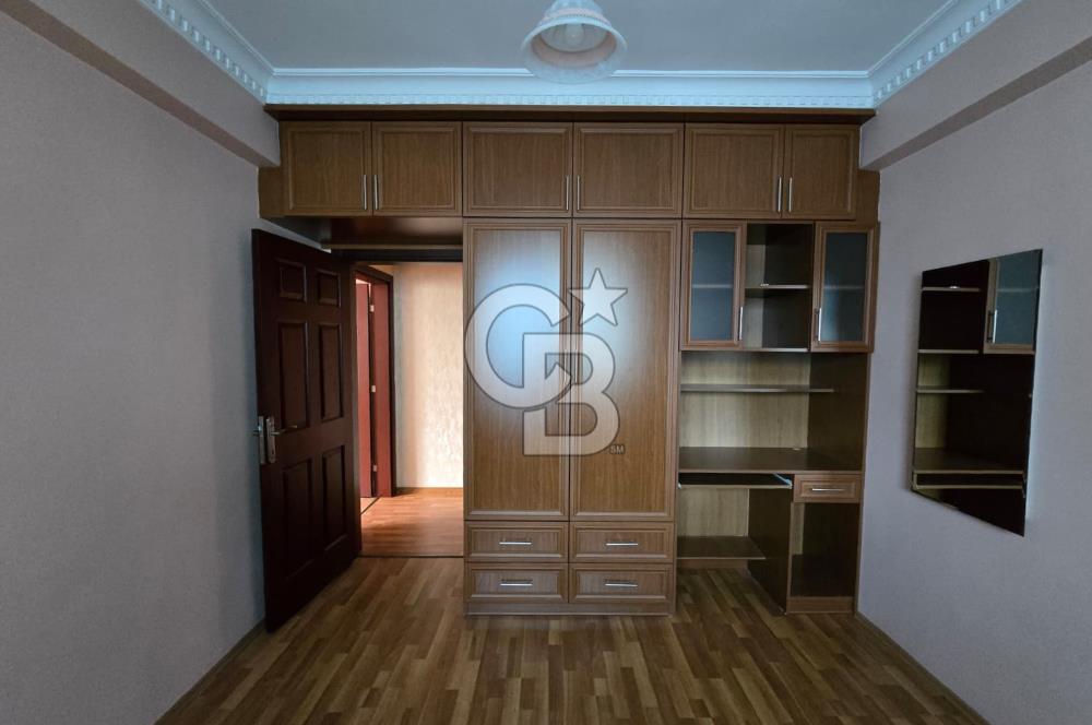 COLDWELL BANKER'DAN HARİKA KONUMLU 3 CEPHELİ GENİŞ 4+1 DAİRE