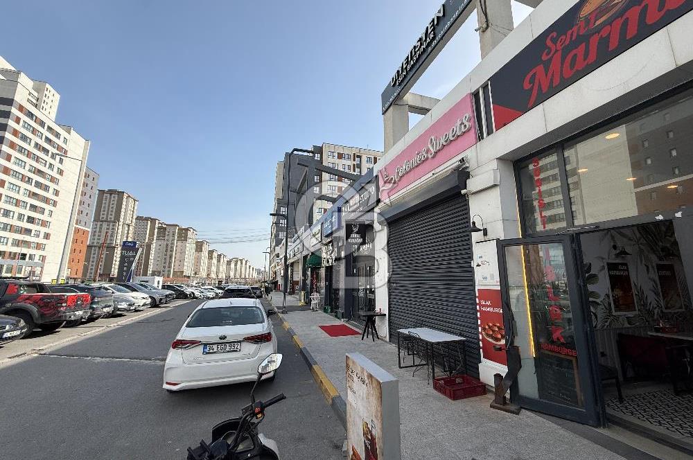 BAHÇEKENT TUAL ÇARŞI'DA CADDE ÜZERİ SATILIK 75 M2 DÜKKAN