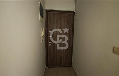 Karşıyaka Yalı Mahallesinde Geniş Teraslı 2+1 Kiralık Daire