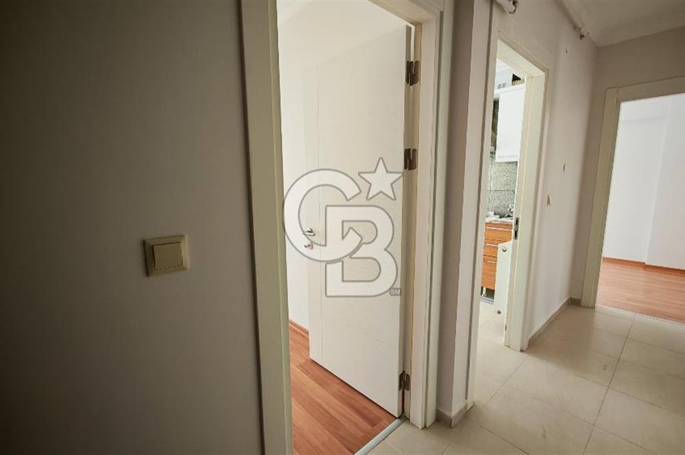 Karşıyaka Yalı Mahallesinde Geniş Teraslı 2+1 Kiralık Daire