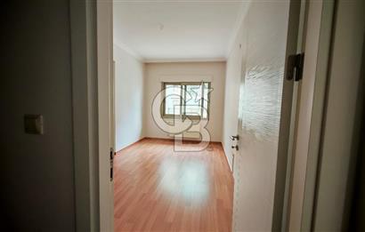 Karşıyaka Yalı Mahallesinde Geniş Teraslı 2+1 Kiralık Daire