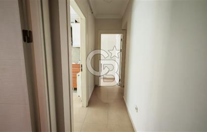 Karşıyaka Yalı Mahallesinde Geniş Teraslı 2+1 Kiralık Daire