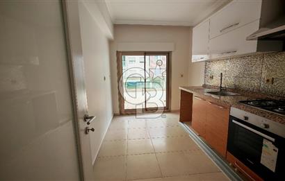 Karşıyaka Yalı Mahallesinde Geniş Teraslı 2+1 Kiralık Daire