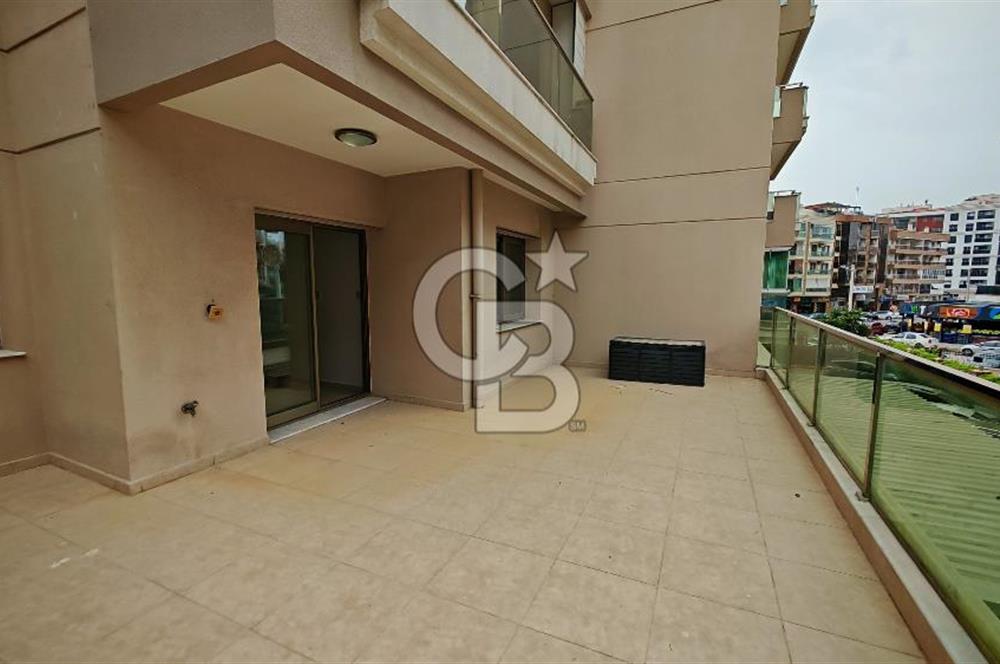 Karşıyaka Yalı Mahallesinde Geniş Teraslı 2+1 Kiralık Daire
