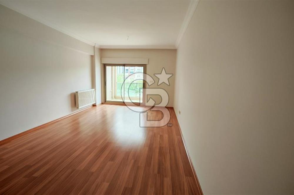 Karşıyaka Yalı Mahallesinde Geniş Teraslı 2+1 Kiralık Daire