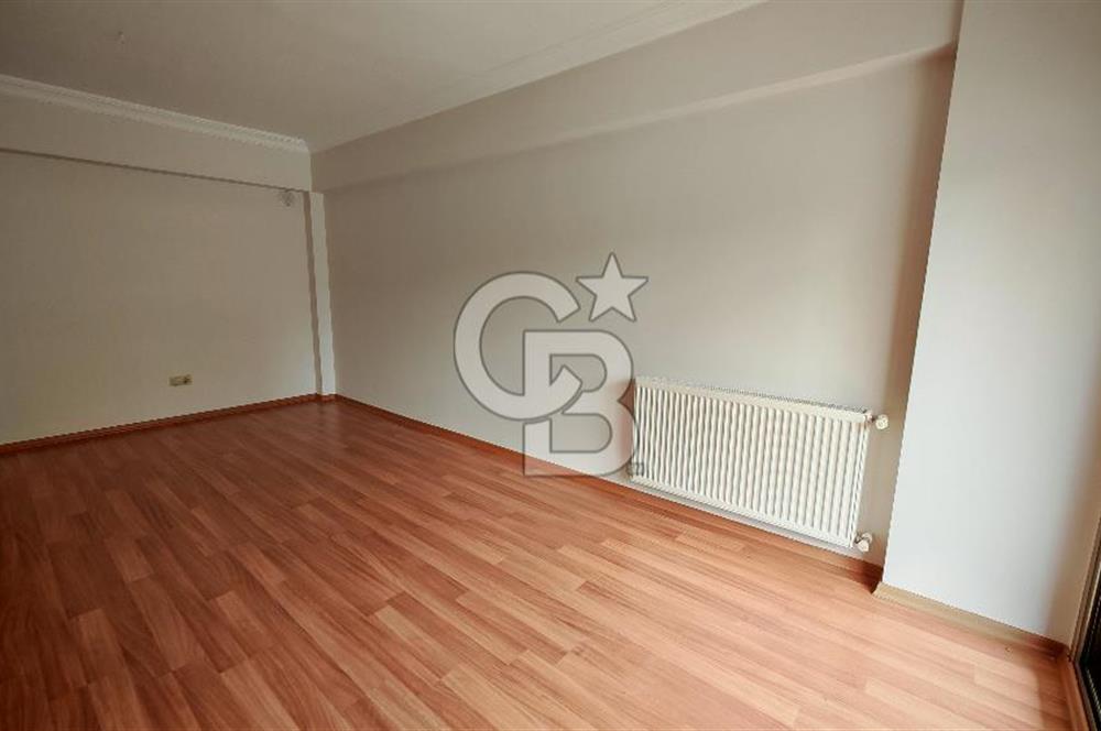 Karşıyaka Yalı Mahallesinde Geniş Teraslı 2+1 Kiralık Daire