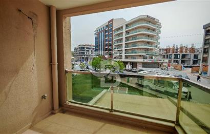 Karşıyaka Yalı Mahallesinde Geniş Teraslı 2+1 Kiralık Daire