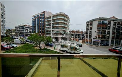 Karşıyaka Yalı Mahallesinde Geniş Teraslı 2+1 Kiralık Daire