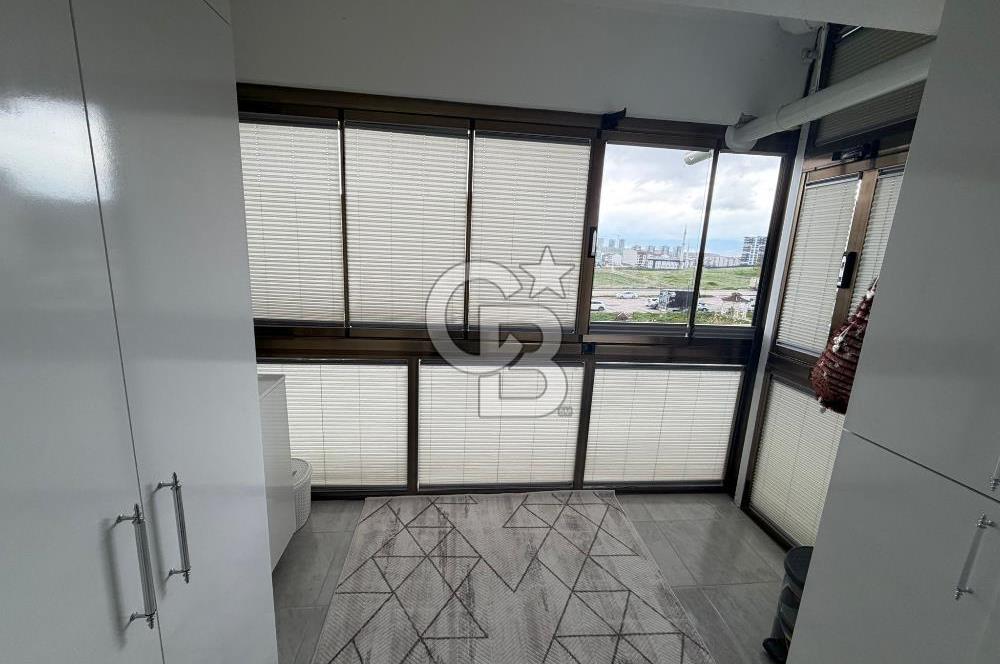 MEVLANA MAHALLESİNDE CADDE ÜZERİNDE MANZARALI 3+1 SATILIK DAİRE