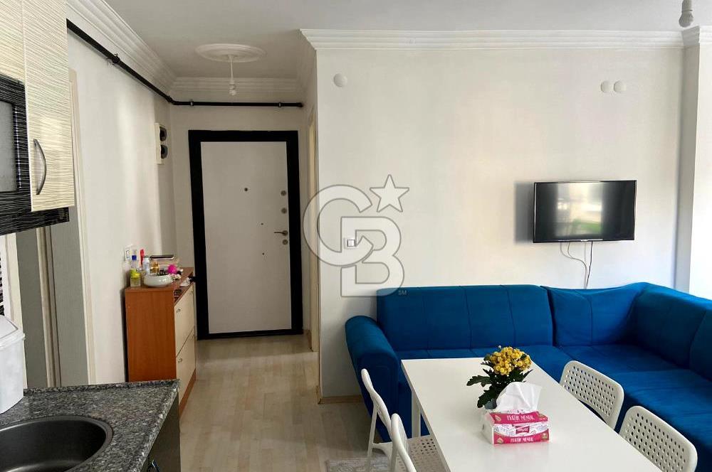 BUCA TINAZTEPE'DE KAMPÜS KARŞISI EŞYALI 1+1 SATILIK DAİRE