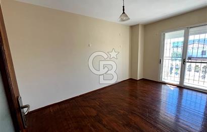 ALAÇATI'NIN NEZİH & SEÇKİN LOKASYONUNDA BAHÇELİ 3+1 VİLLA