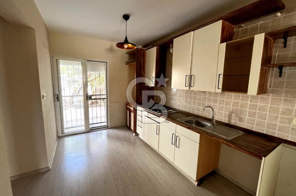 ALAÇATI'NIN NEZİH & SEÇKİN LOKASYONUNDA BAHÇELİ 3+1 VİLLA