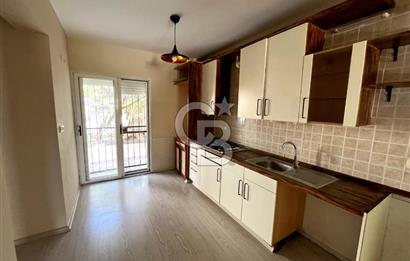 ALAÇATI'NIN NEZİH & SEÇKİN LOKASYONUNDA BAHÇELİ 3+1 VİLLA