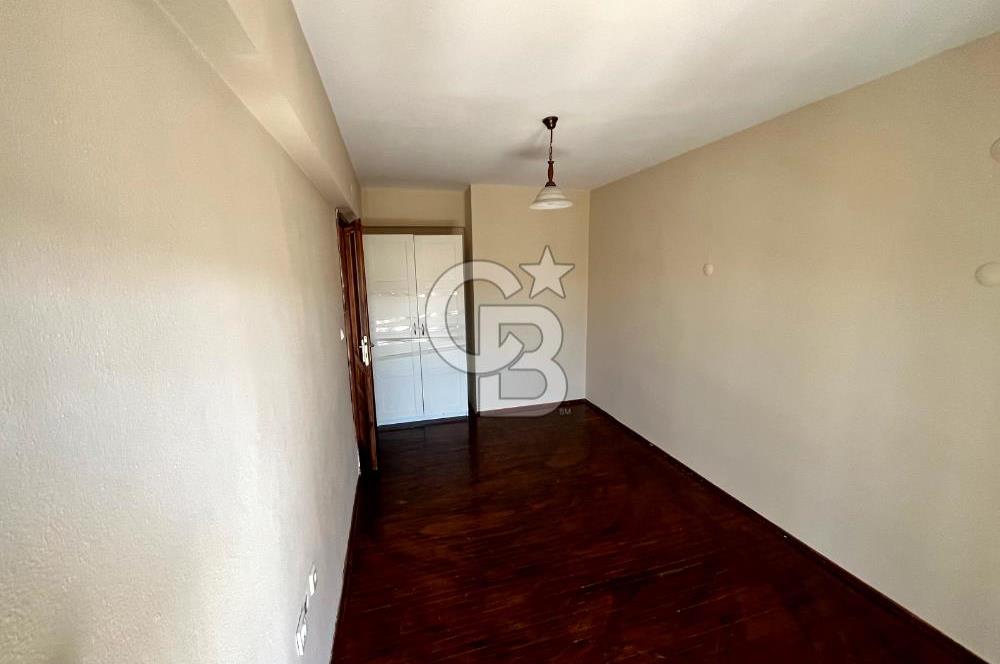 ALAÇATI'NIN NEZİH & SEÇKİN LOKASYONUNDA BAHÇELİ 3+1 VİLLA