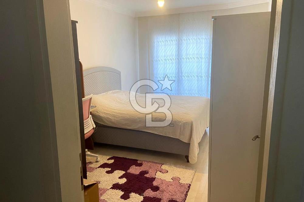 BUCA TINAZTEPE'DE KAMPÜS KARŞISI EŞYALI 1+1 SATILIK DAİRE