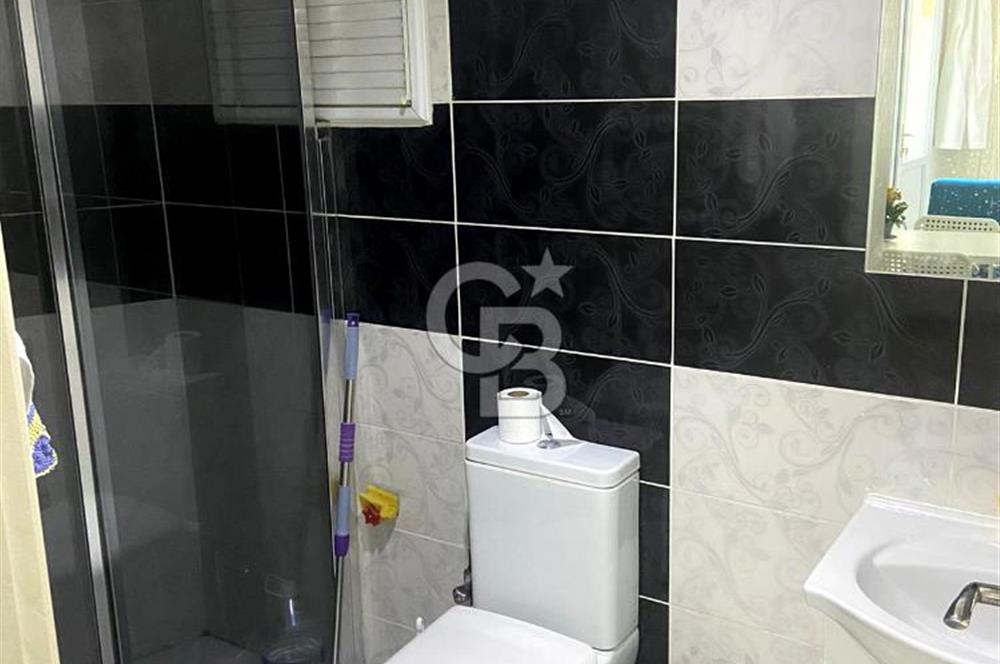 BUCA TINAZTEPE'DE KAMPÜS KARŞISI EŞYALI 1+1 SATILIK DAİRE