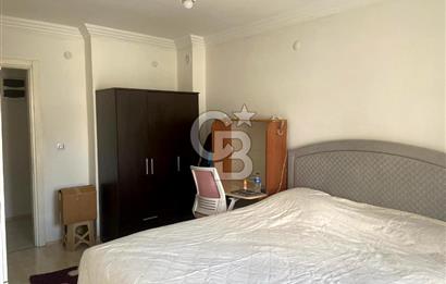 BUCA TINAZTEPE'DE KAMPÜS KARŞISI EŞYALI 1+1 SATILIK DAİRE