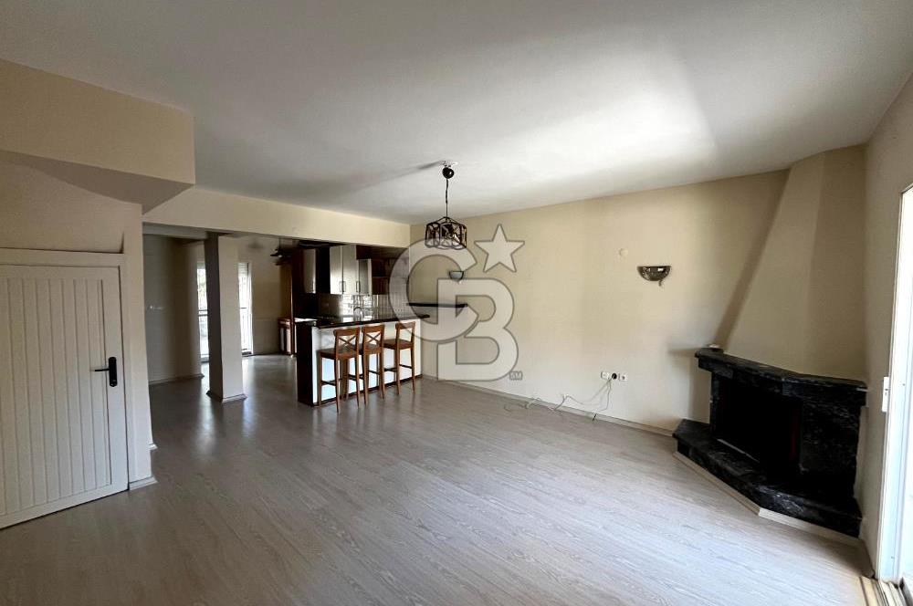 ALAÇATI'NIN NEZİH & SEÇKİN LOKASYONUNDA BAHÇELİ 3+1 VİLLA