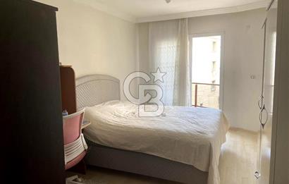 BUCA TINAZTEPE'DE KAMPÜS KARŞISI EŞYALI 1+1 SATILIK DAİRE