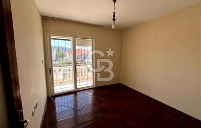 ALAÇATI'NIN NEZİH & SEÇKİN LOKASYONUNDA BAHÇELİ 3+1 VİLLA