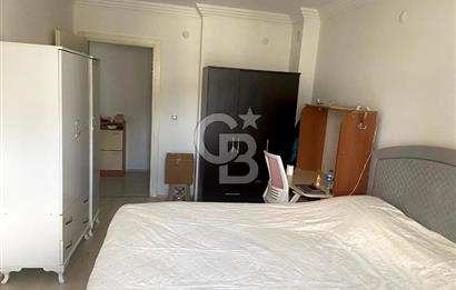 BUCA TINAZTEPE'DE KAMPÜS KARŞISI EŞYALI 1+1 SATILIK DAİRE
