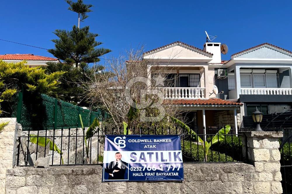 ALAÇATI'NIN NEZİH & SEÇKİN LOKASYONUNDA BAHÇELİ 3+1 VİLLA