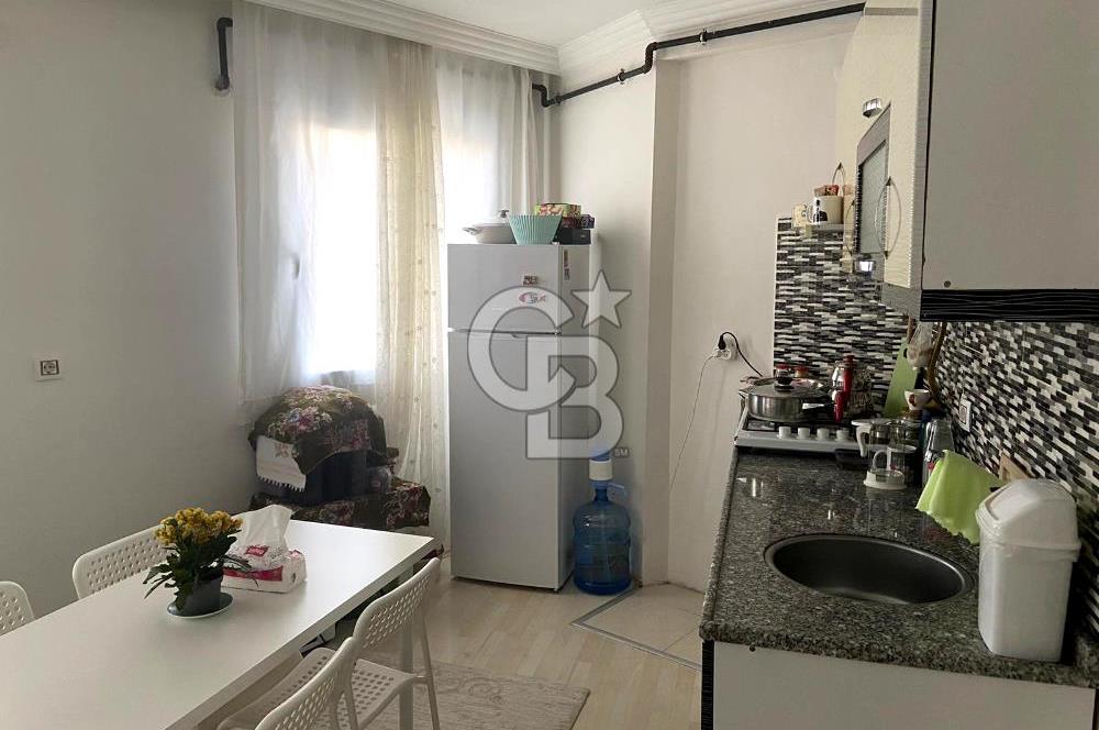 BUCA TINAZTEPE'DE KAMPÜS KARŞISI EŞYALI 1+1 SATILIK DAİRE