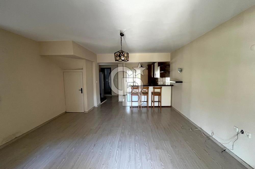 ALAÇATI'NIN NEZİH & SEÇKİN LOKASYONUNDA BAHÇELİ 3+1 VİLLA