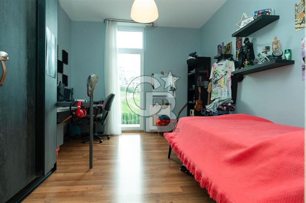 Nar City'de Satılık Deniz ve Orman Manzaralı 4+1 Daire