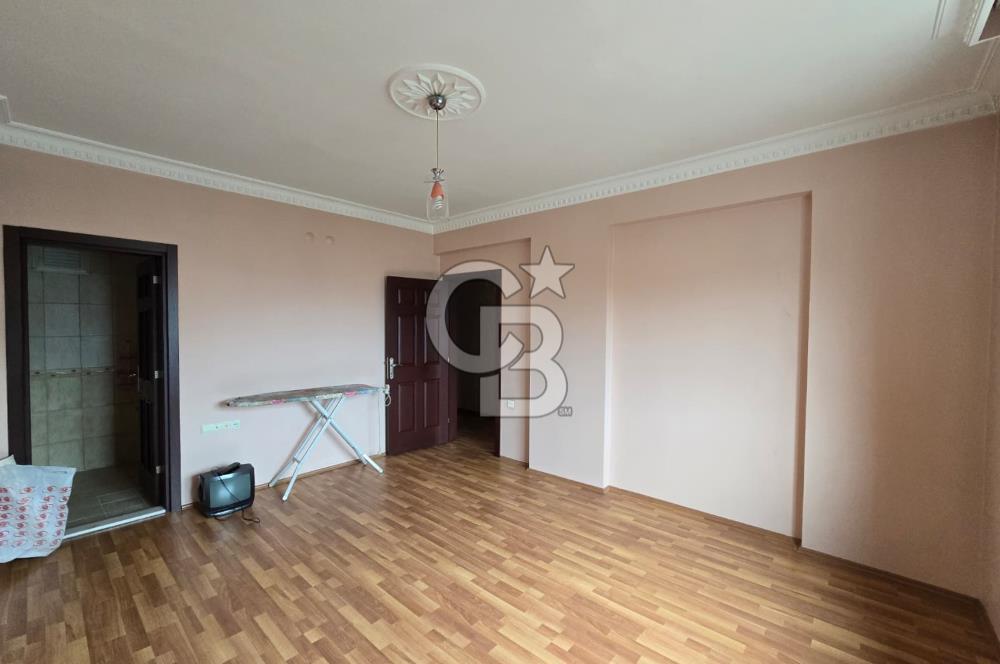 COLDWELL BANKER'DAN HARİKA KONUMLU 3 CEPHELİ GENİŞ 4+1 DAİRE