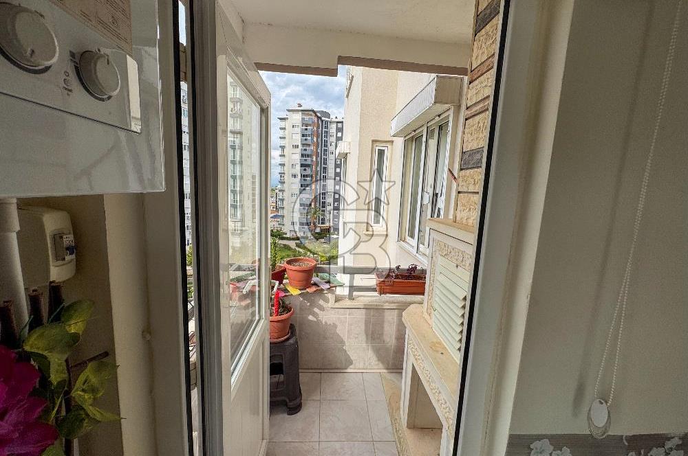 Lara Acısu Sitesinde Havuz Manzaralı Satılık 3+1 Daire