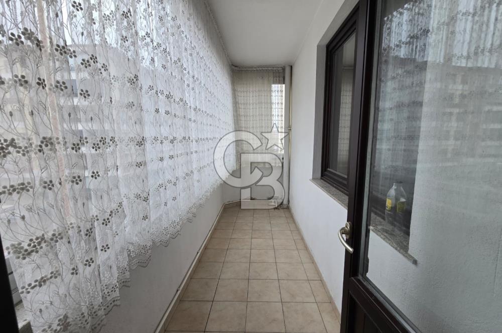 COLDWELL BANKER'DAN HARİKA KONUMLU 3 CEPHELİ GENİŞ 4+1 DAİRE