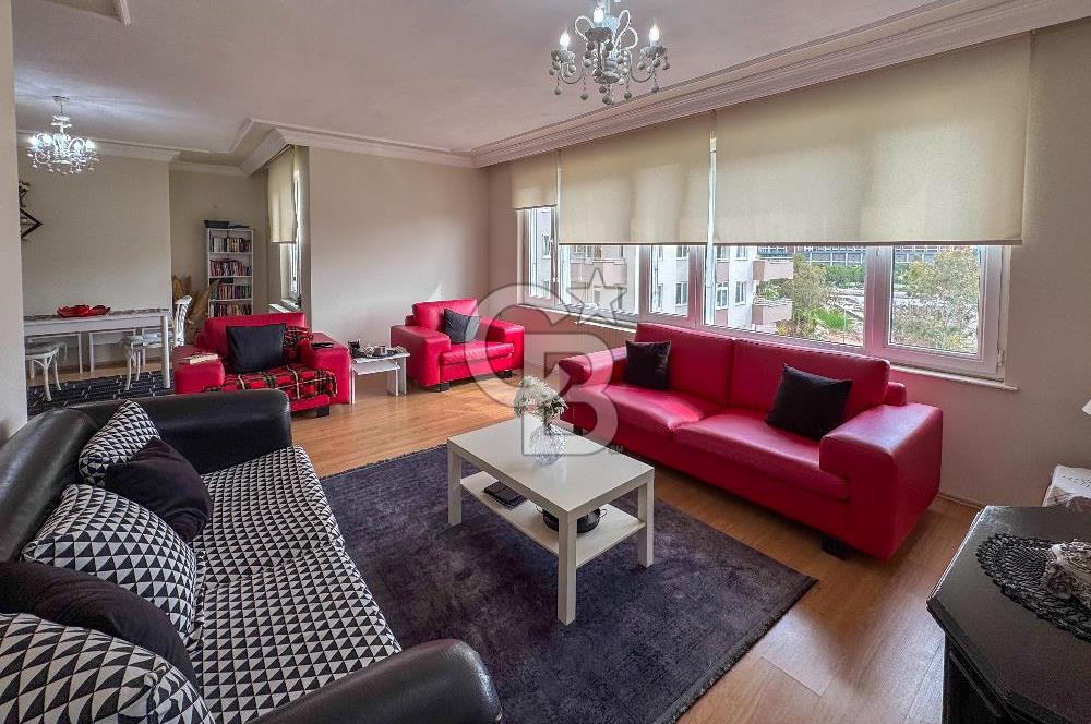 Lara Acısu Sitesinde Havuz Manzaralı Satılık 3+1 Daire