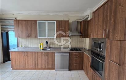 COLDWELL BANKER'DAN HARİKA KONUMLU 3 CEPHELİ GENİŞ 4+1 DAİRE