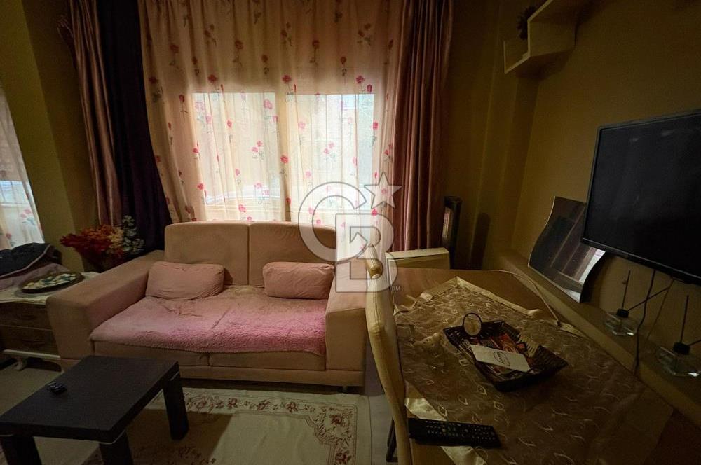 BORNOVA MEVLANA MAHALLESİ'NDE SATILIK STÜDYO DAİRE