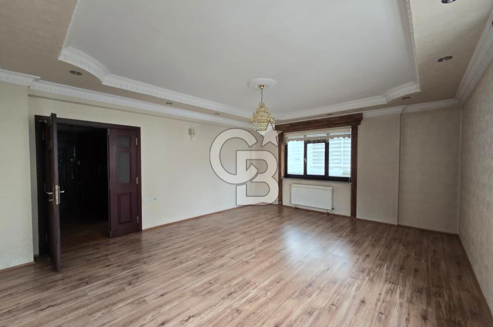 COLDWELL BANKER'DAN HARİKA KONUMLU 3 CEPHELİ GENİŞ 4+1 DAİRE