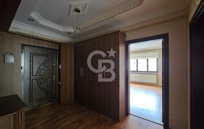 COLDWELL BANKER'DAN HARİKA KONUMLU 3 CEPHELİ GENİŞ 4+1 DAİRE